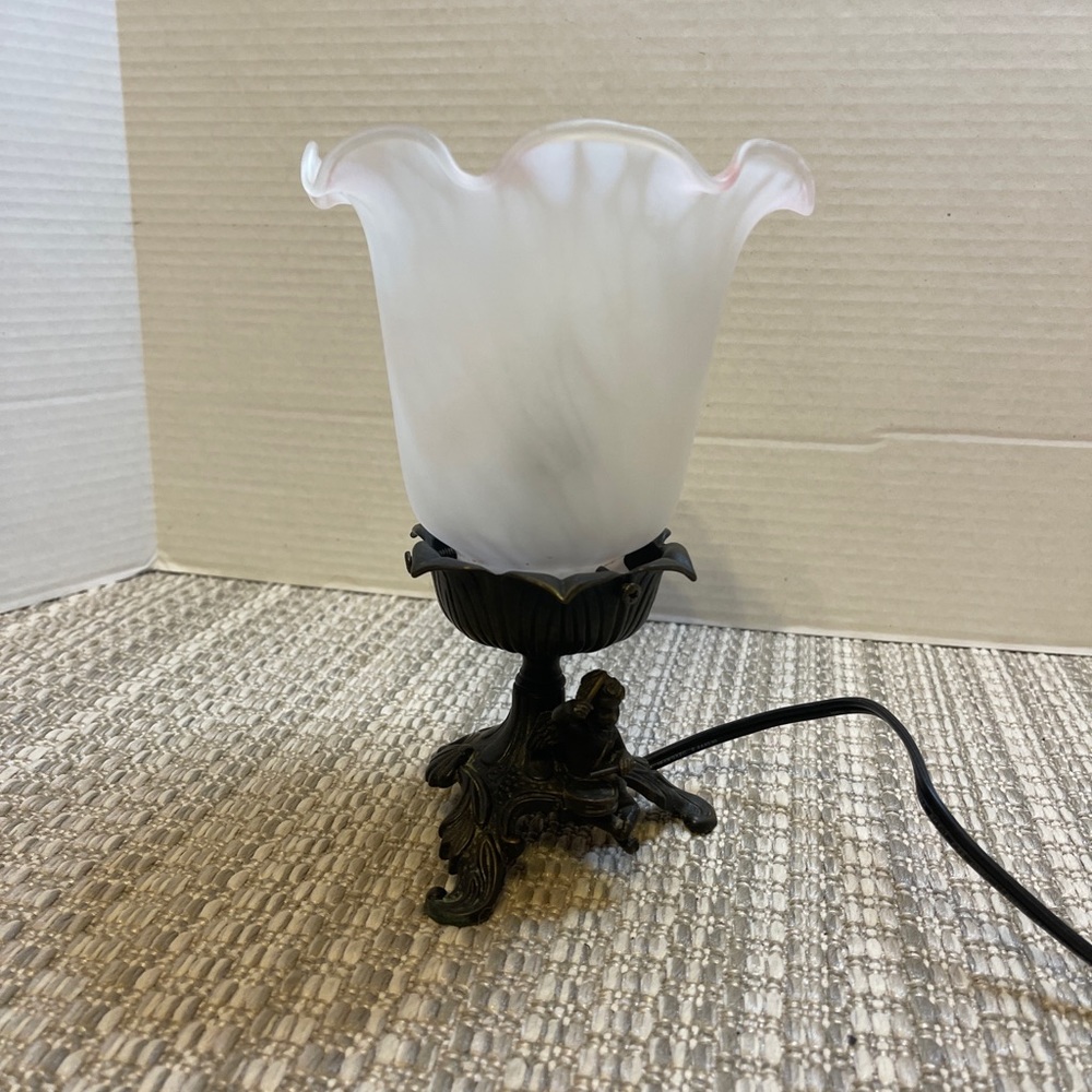 Andrea By Sadek Tin Chi Table Lamp Bronze Leaf Cherub Drummer Trumpet‎ Shade